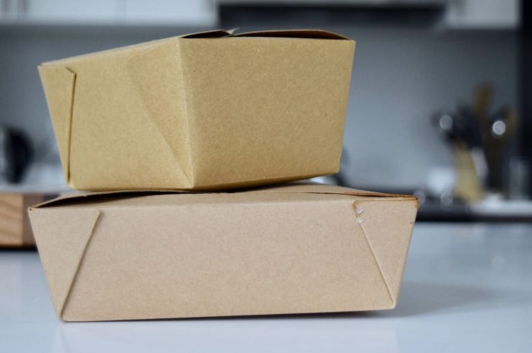 paper products in food packaging company in dubai